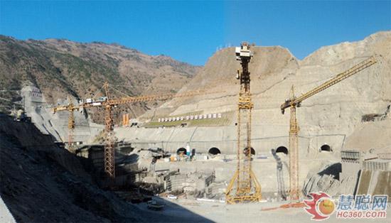 leyu-乐鱼(中国)官方网站_leyu.com塔机参与苗尾水电站施工